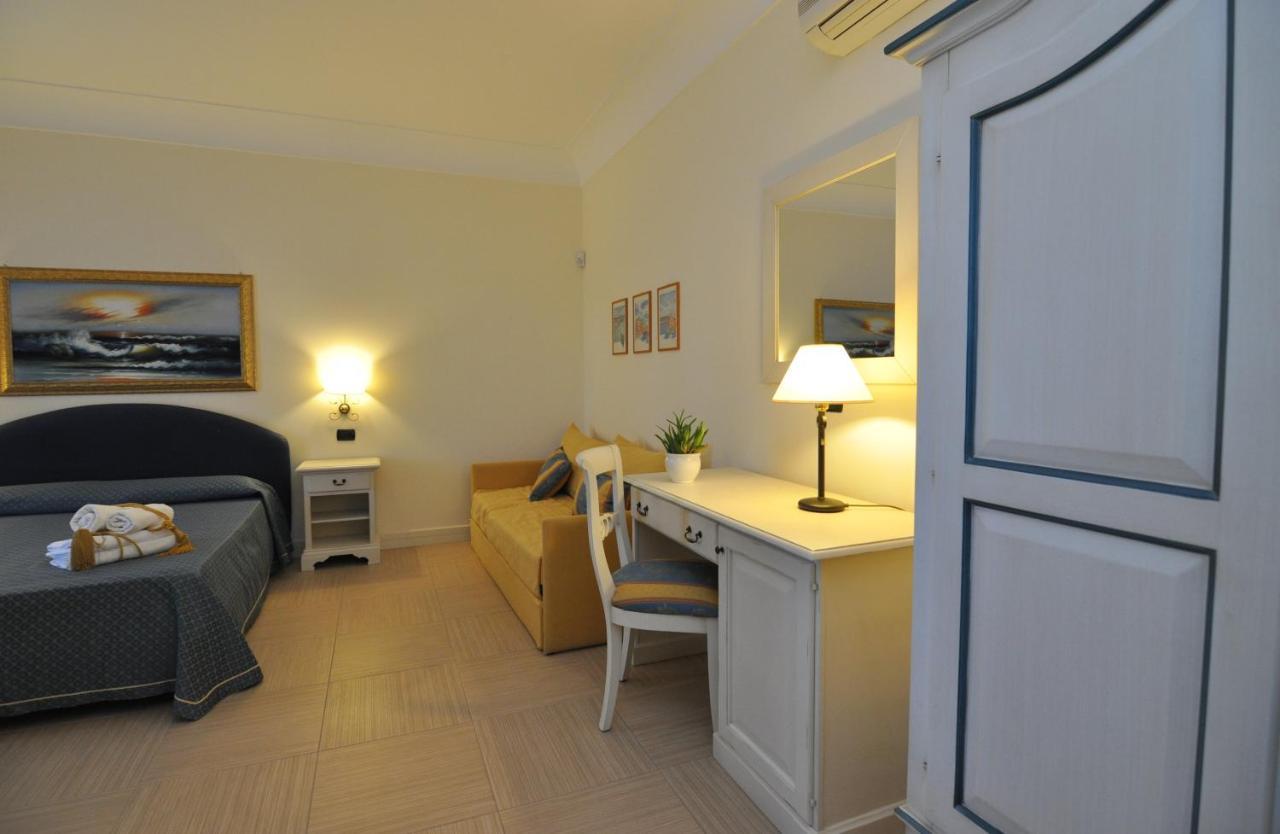 Villa Marcella Room Porto Cesareo Exterior photo